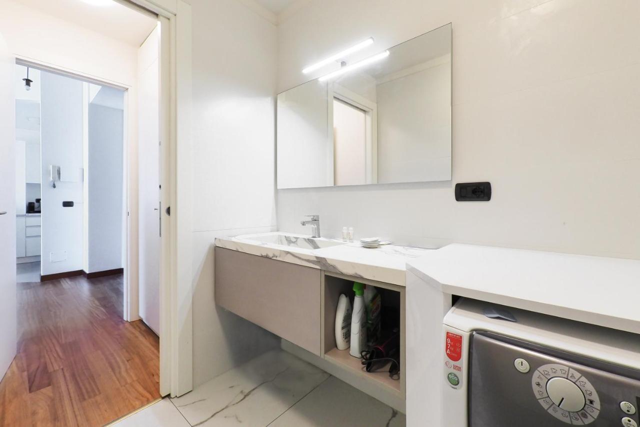 Duomo Luxury Apartment IV ミラノ エクステリア 写真